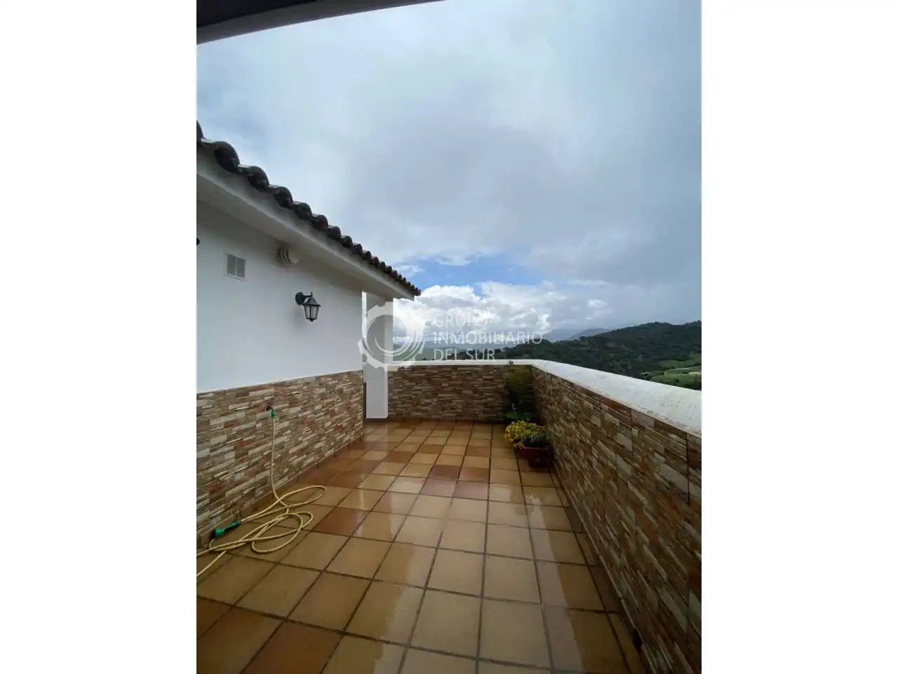 Terrassa de Casa o xalet en venda en Alcalá de los Gazules amb Terrassa, Moblat i Piscina comunitària