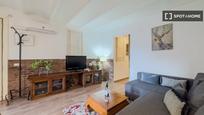 Living room of Flat to rent in  Barcelona Capital  with Air Conditioner, Heating and Furnished
