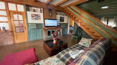 CHALET DE GRANDES DIMENSIONES en parcela de 1800 m2. PISCINA CUBIERTA Y GIMNASIO, imatge 3