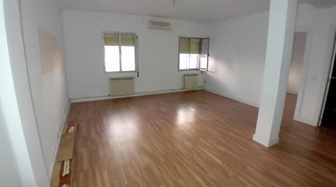 Foto 3 de Piso en venta en C/ Vía Lusitana, Abrantes, Madrid Capital