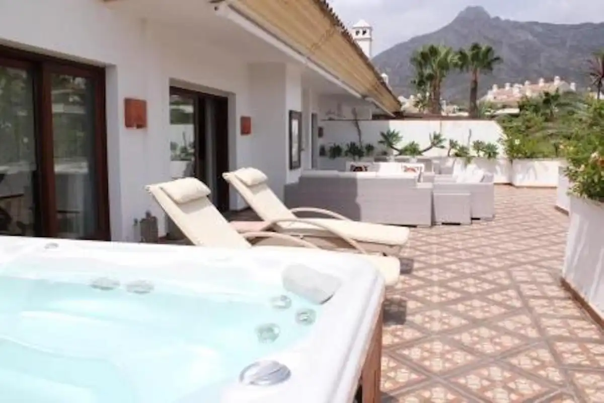 Terraza de Ático en venta en Marbella con Terraza, Trastero y Amueblado