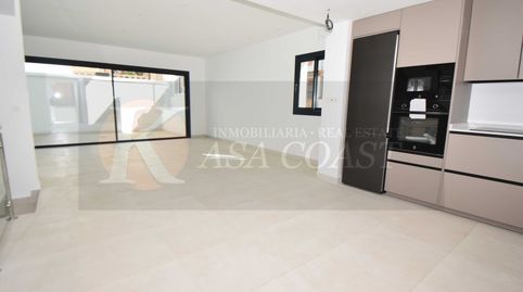 Foto 2 de Casa adosada en venda a Los Rios, Mijas