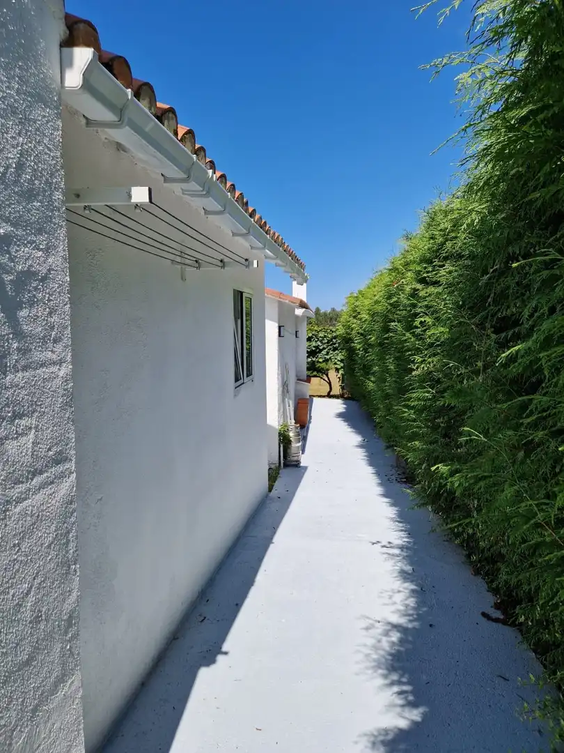 Vista exterior de Casa o xalet en venda en Oleiros amb Calefacció, Jardí privat i Terrassa