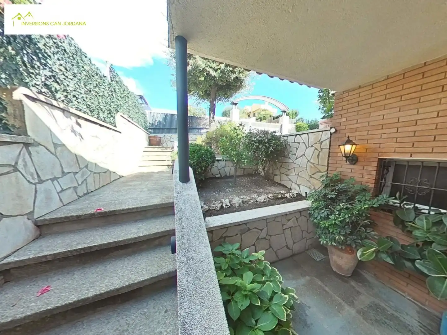 Garden of Houses for sale in Teià  with Air Conditioner, Heating and Terrace