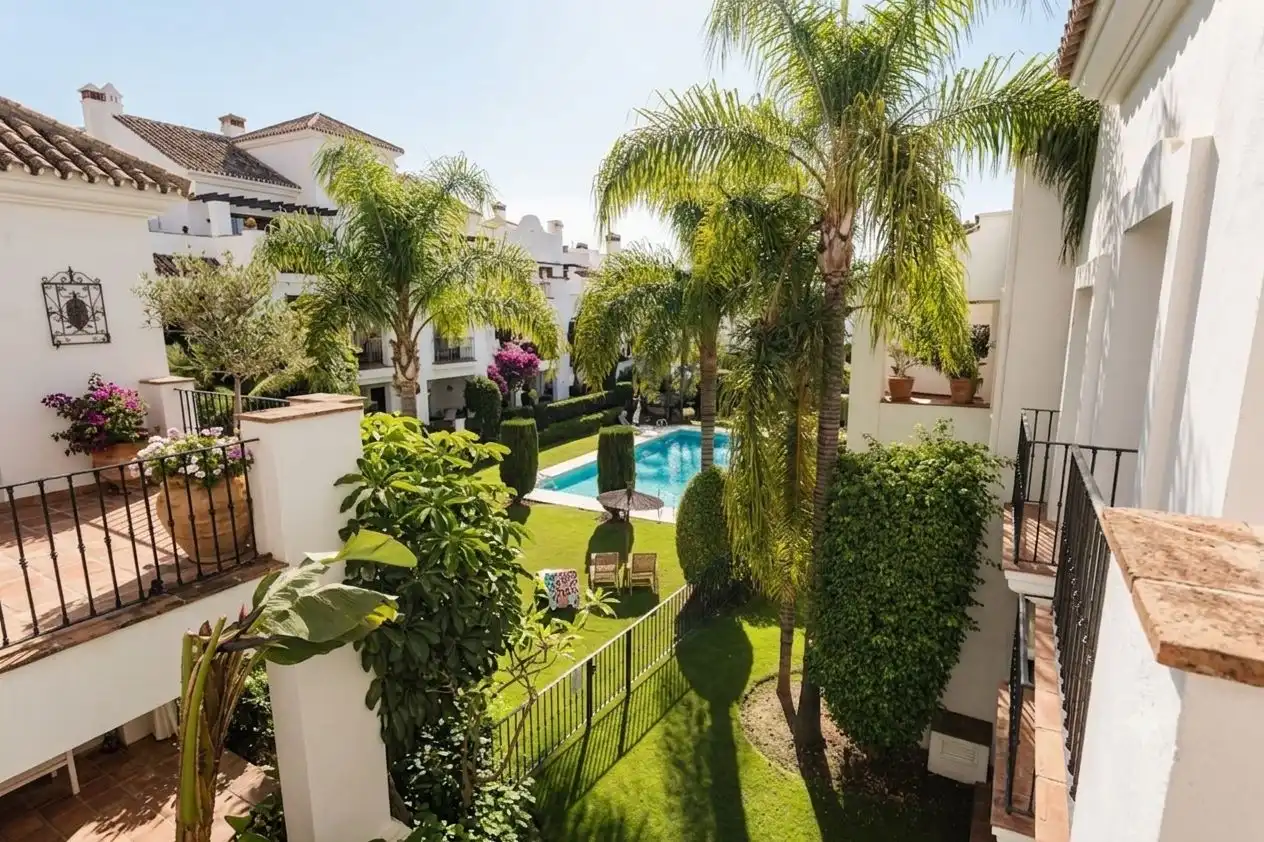 Jardín de Apartamento de alquiler en Marbella con Aire acondicionado, Jardín privado y Terraza