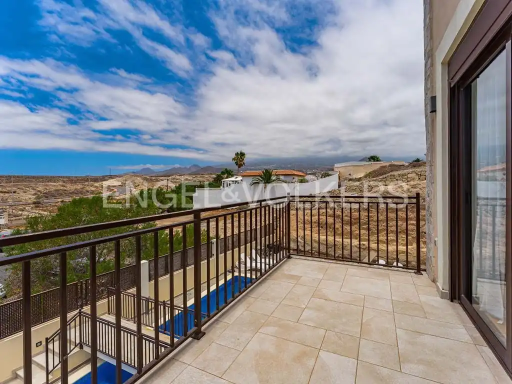 Terrassa de Casa o xalet en venda en Granadilla de Abona amb Aire condicionat, Terrassa i Piscina