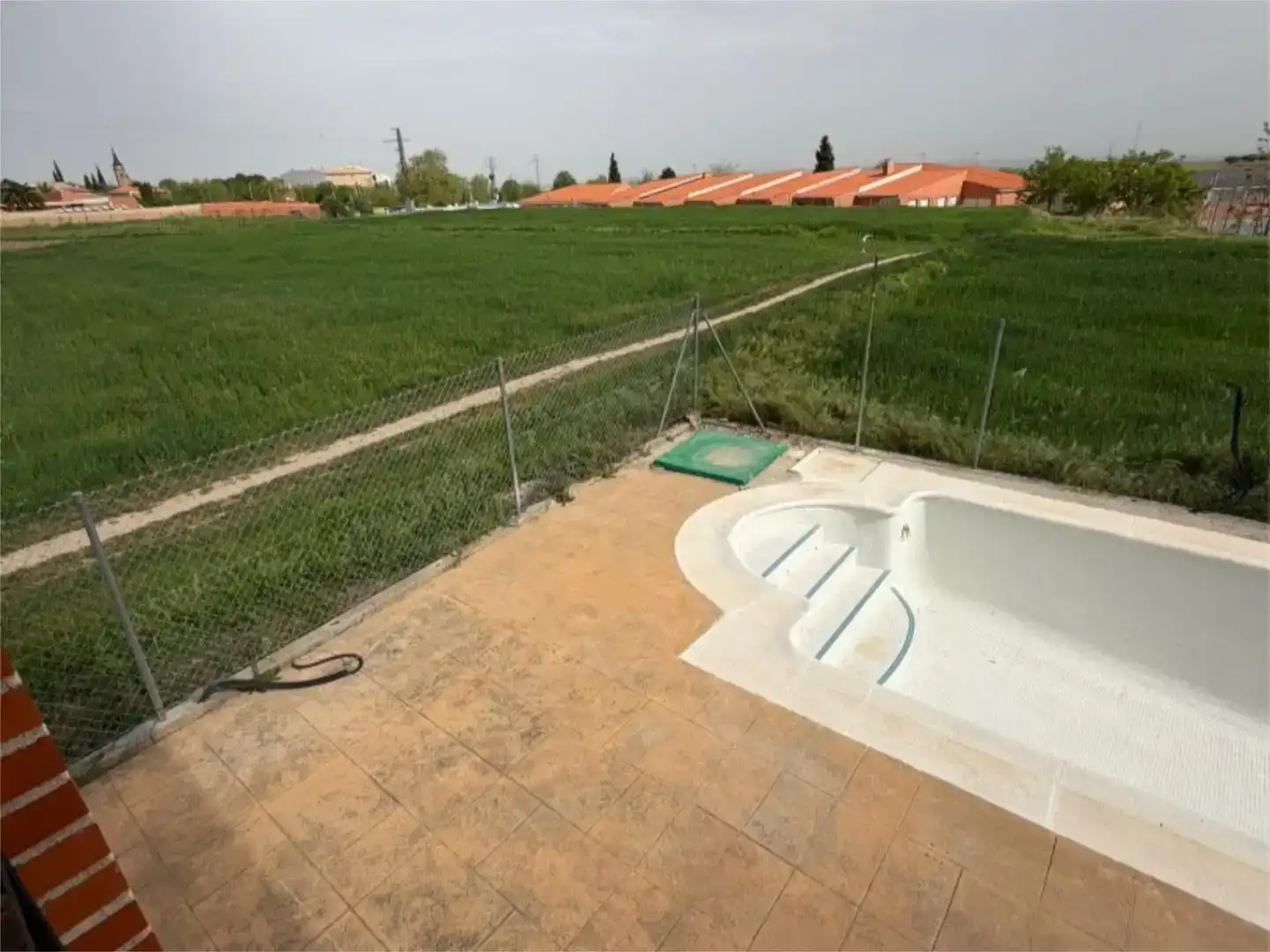 Casa o xalet en venda en Cedillo del Condado amb Piscina i Balcó