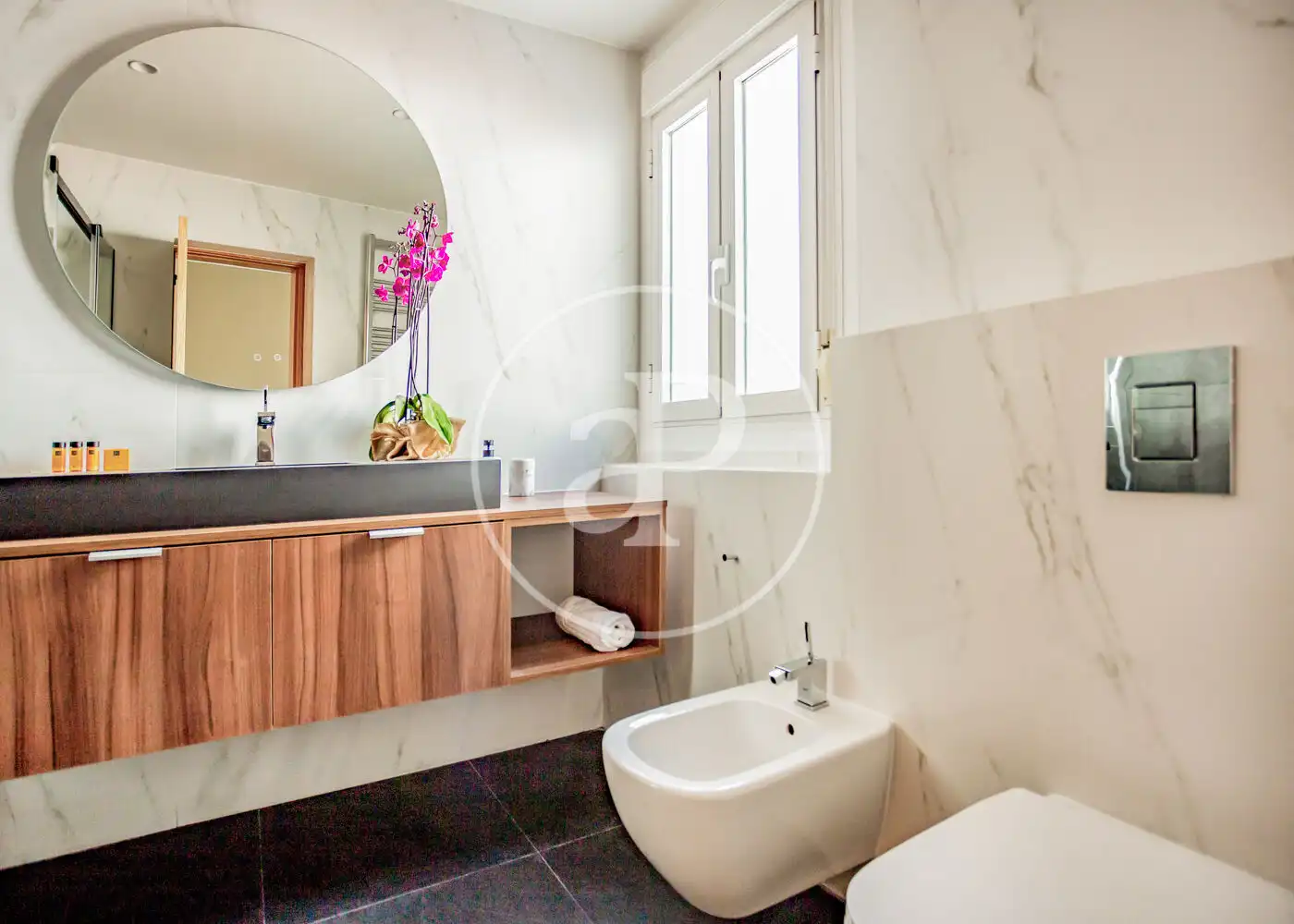Baño de Piso de alquiler en Madrid con Aire acondicionado, Calefacción y Amueblado