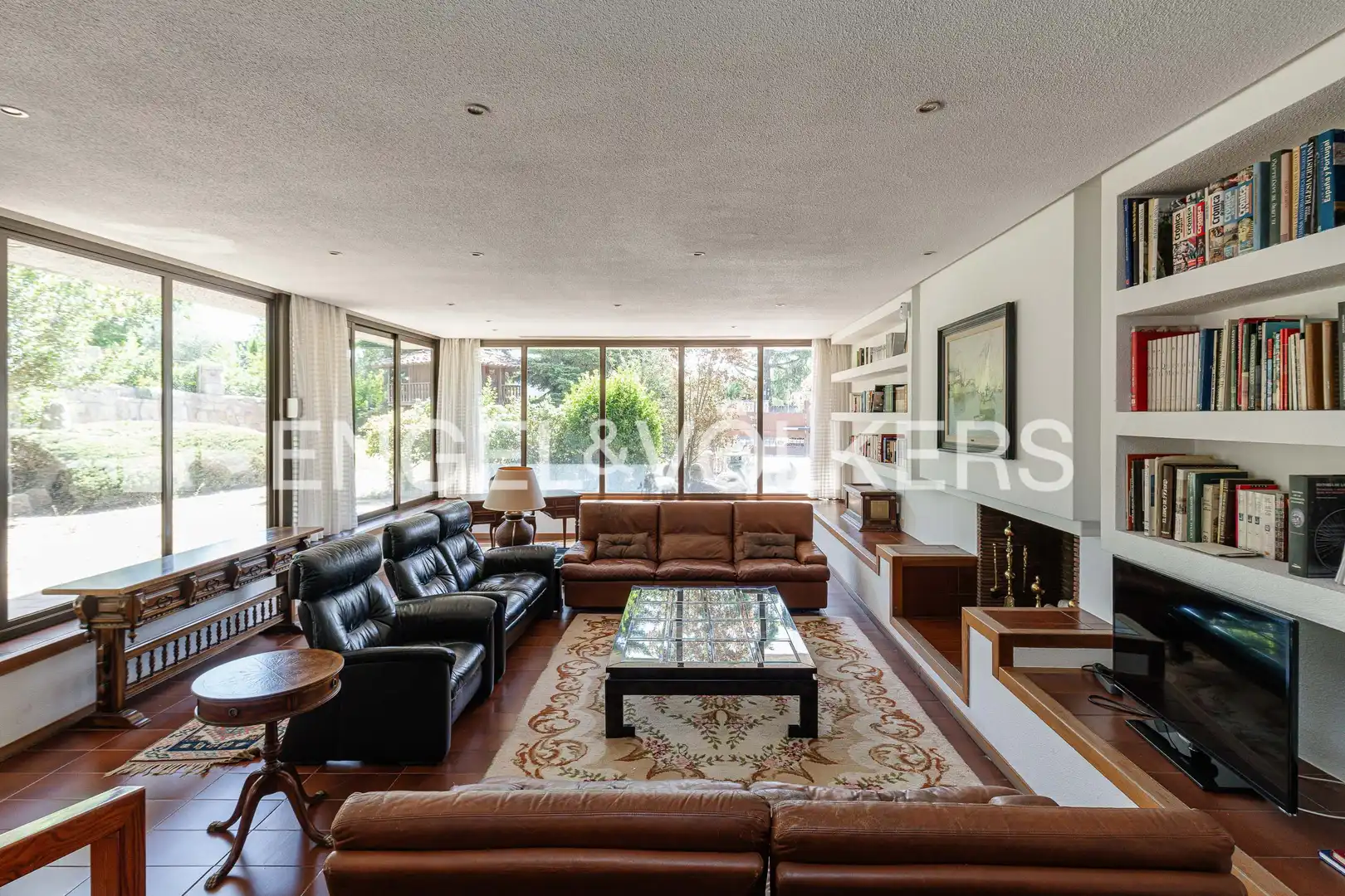 Sala de estar de Casa o chalet en venta en Las Rozas de Madrid con Calefacción, Jardín privado y Terraza