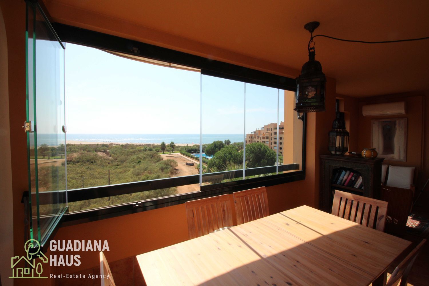 Flat for sale in Ayamonte  with Air Conditioner, Private garden and Terrace