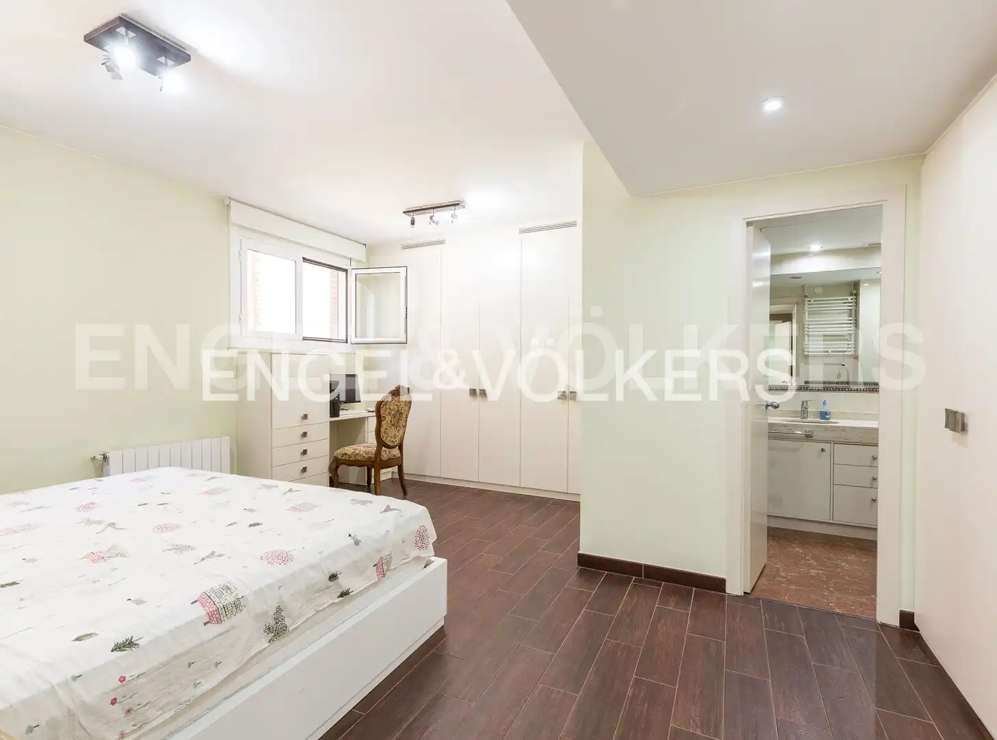 Appartamento con terrazza in vendita a Les Corts, imagen 15
