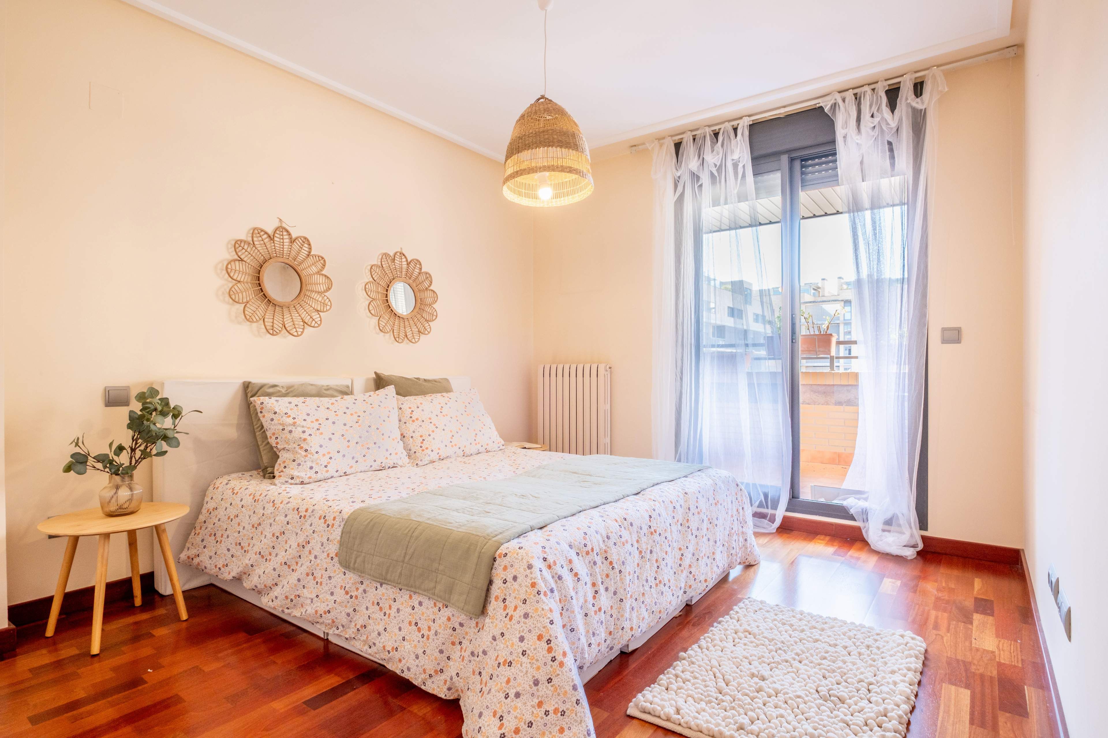 Bedroom of Flat for sale in  Zaragoza Capital  with Air Conditioner, Heating and Private garden