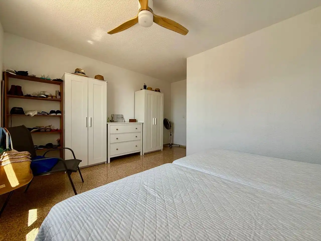Dormitori de Apartament en venda en Villajoyosa / La Vila Joiosa amb Jardí privat, Terrassa i Balcó