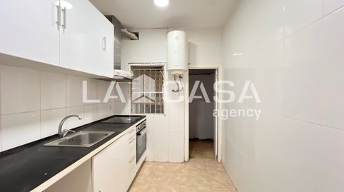 Foto 5 de Piso en venta en La Salut, Badalona