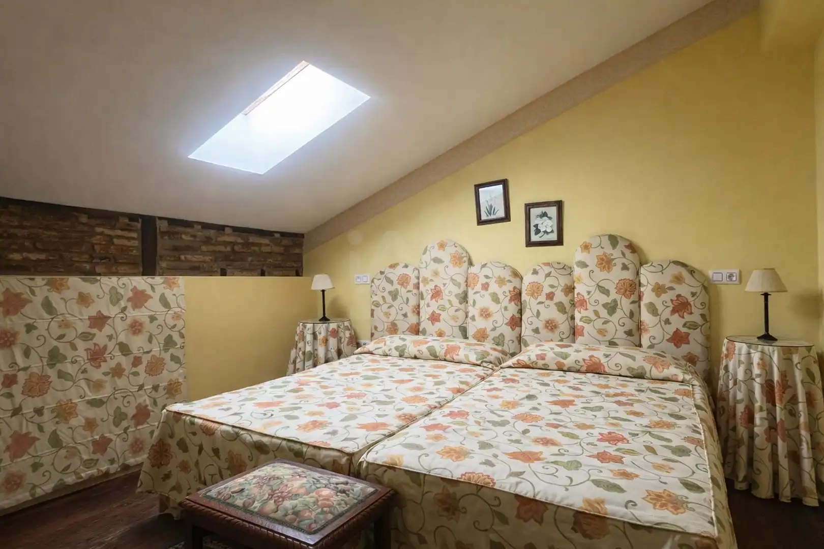 Schlafzimmer von Geschaftsraum zum Verkauf in Santiurde de Toranzo