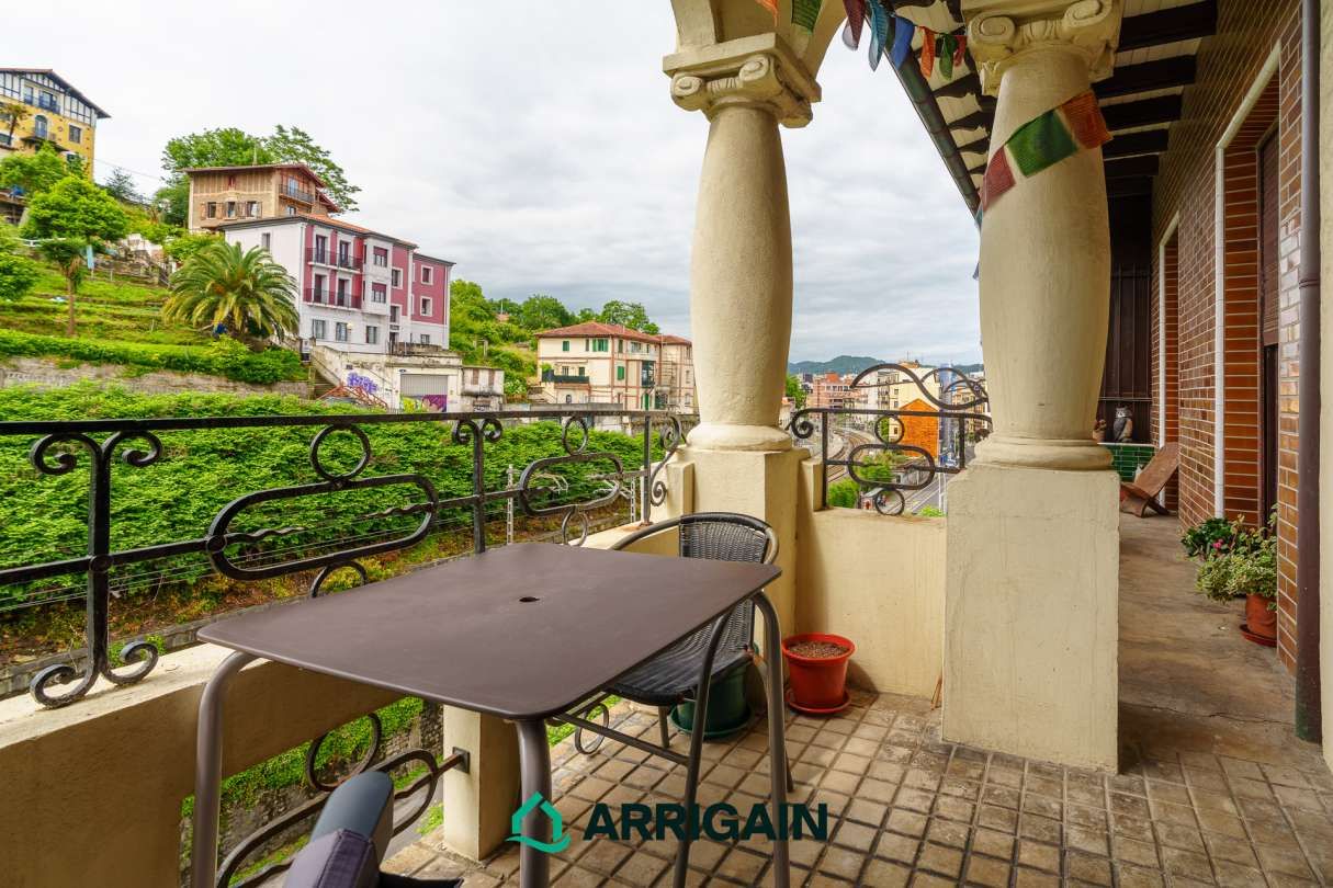 Terraza de Piso en venta en Donostia - San Sebastián  con Calefacción, Terraza y Trastero