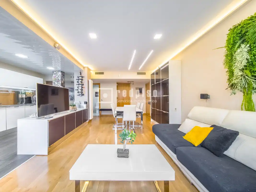 Sala de estar de Piso en venta en Rivas-Vaciamadrid con Aire acondicionado, Calefacción y Jardín privado