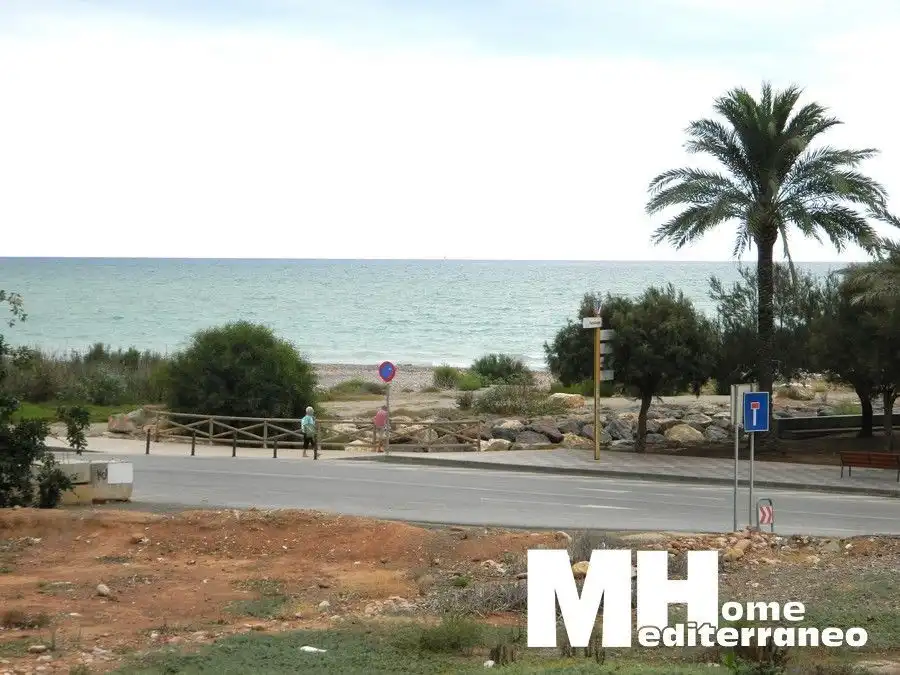 Apartment with lift to rent in ONZE DE MARÇ 2
