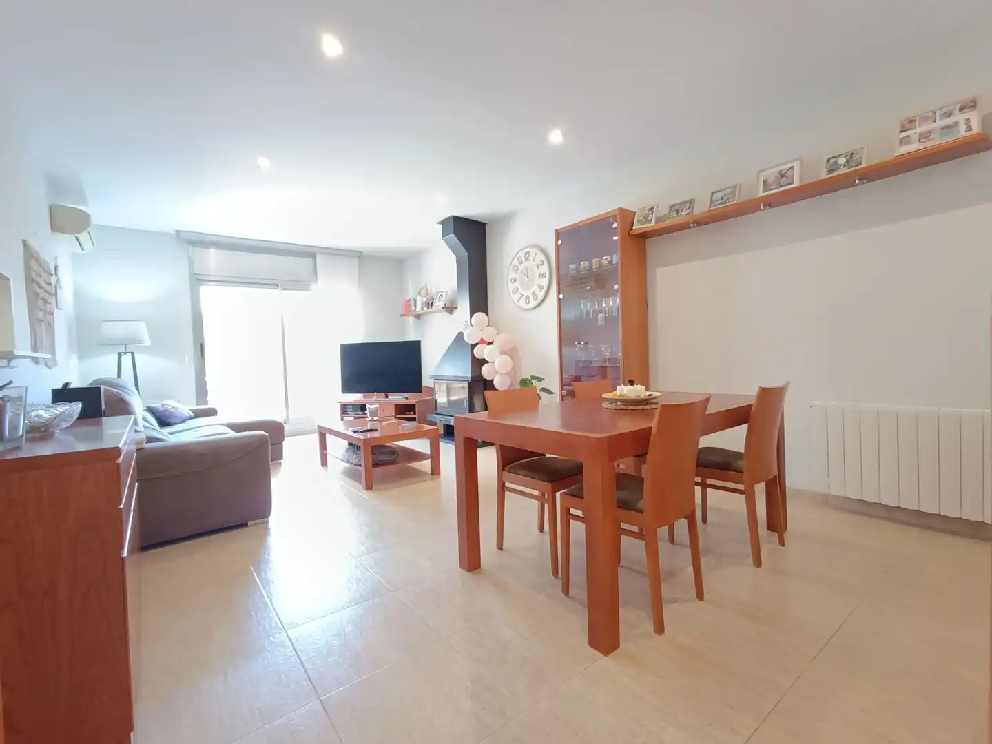 Sala de estar de Casa o chalet en venta en Badalona con Aire acondicionado, Calefacción y Jardín privado