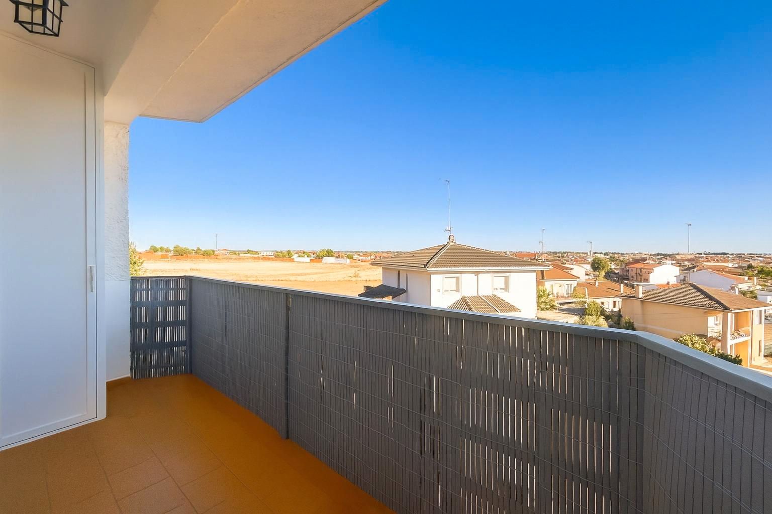 Terraza de Piso en venta en Villarejo de Salvanés con Aire acondicionado, Calefacción y Terraza