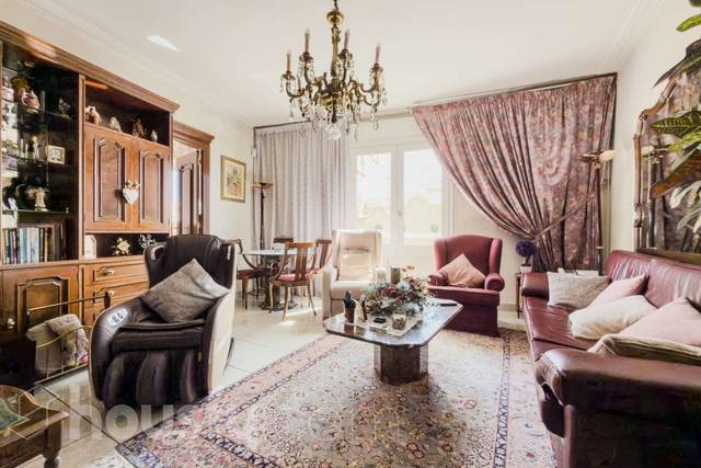 Piso en Venta en Avinguda Meridiana, . en El Clot