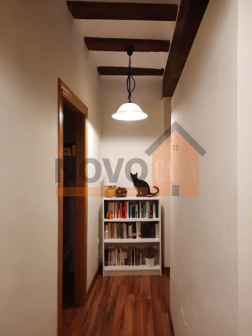 Flat for rent in Valencia  with Air Conditioner