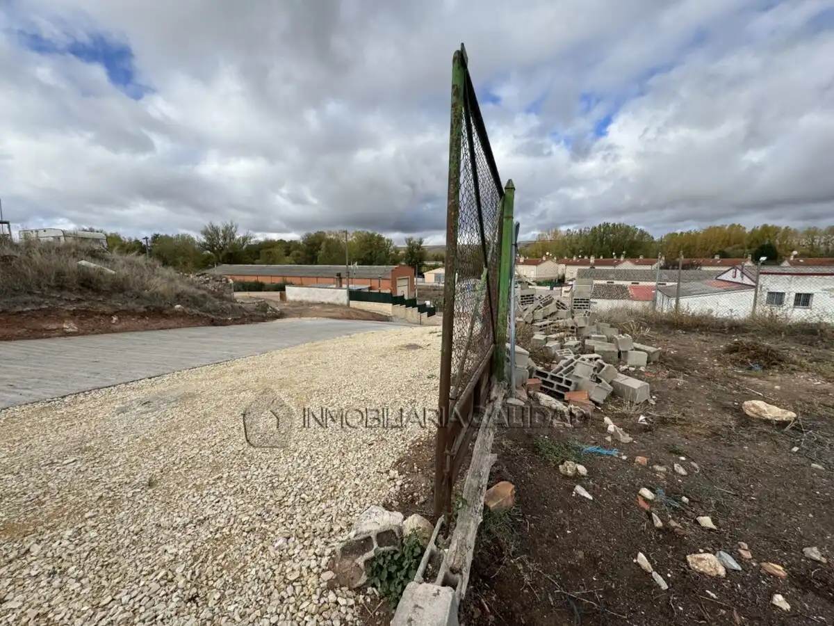 Residencial en venda en Cavia