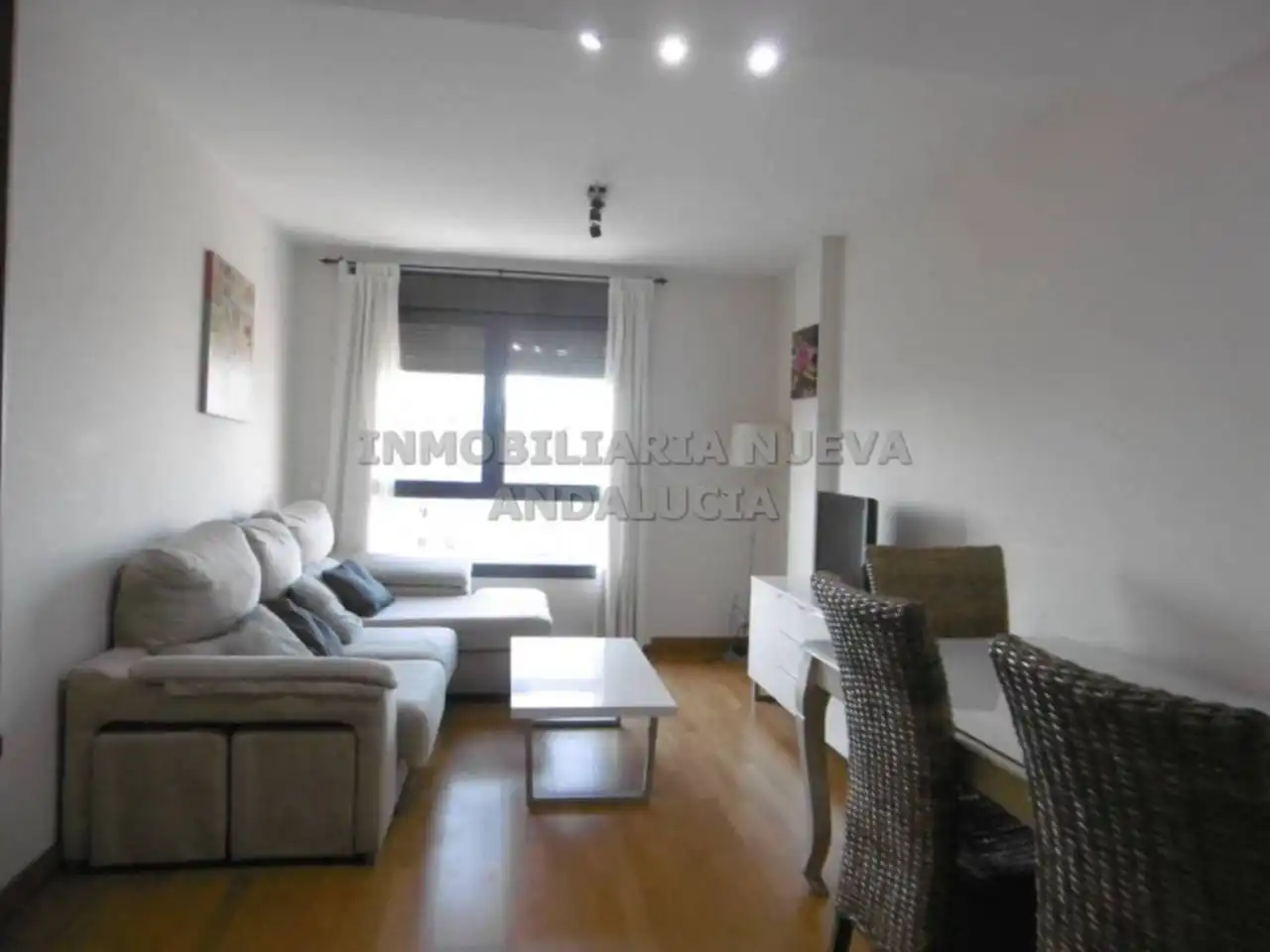 Piso de alquiler en Nueva Almería - Cortijo Grande - Vega de Acá