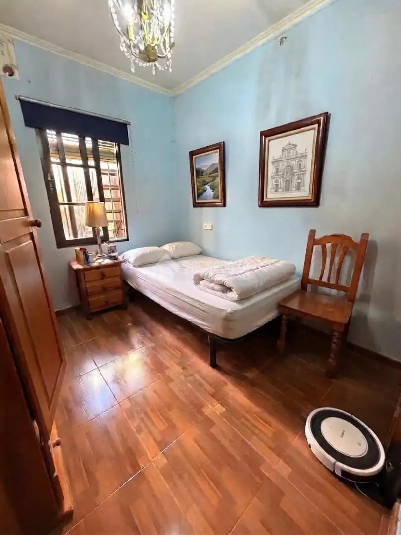 Bedroom of Flat for sale in Zona de la Vega