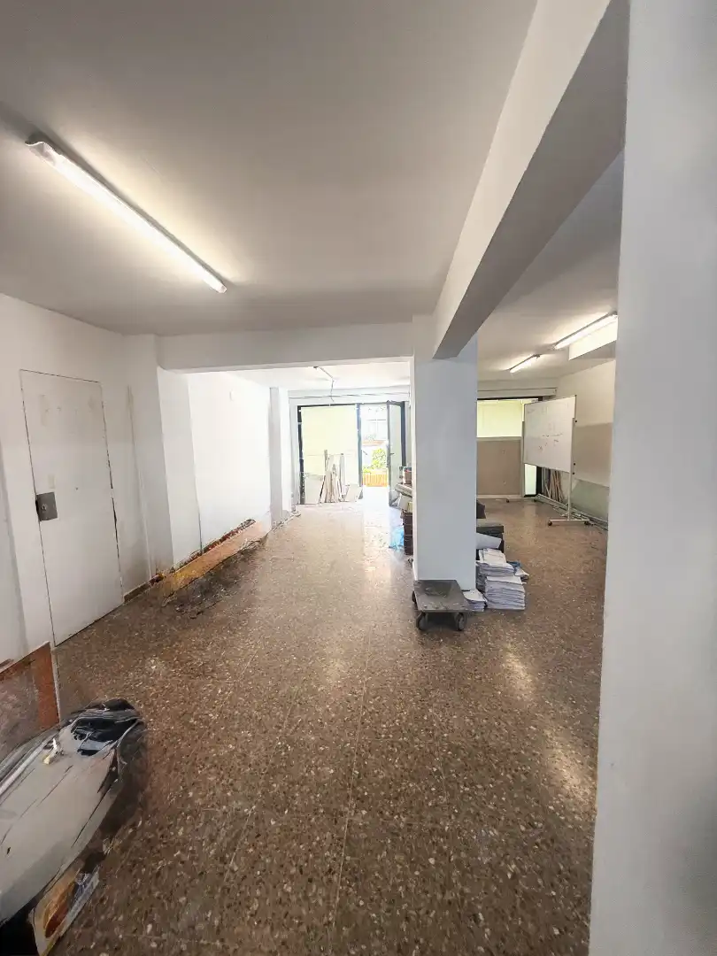 Gewerbefläche zum Verkauf in Rambla de Pompeu Fabra 132, imagen 3