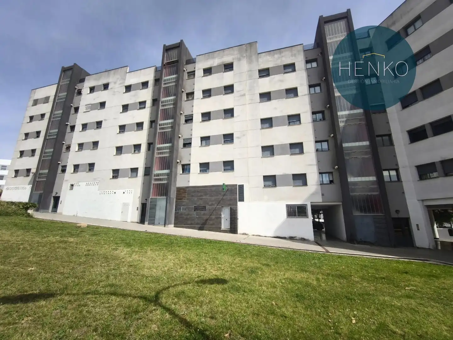Vista exterior de Piso en venta en Huelva con Aire acondicionado, Calefacción y Terraza