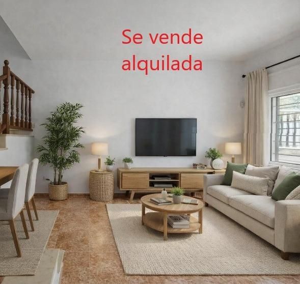 Living room of Single-family semi-detached for sale in Vilanova i la Geltrú  with Terrace