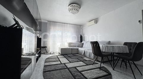 Foto 2 de Piso en venta en Carrer Orient, Can Gibert del Pla, Girona Capital