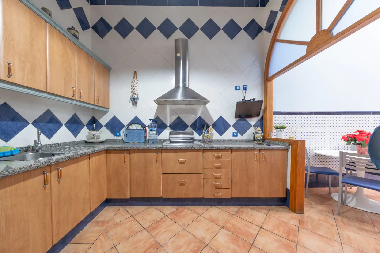 Kitchen of Houses for sale in Las Palmas de Gran Canaria  with Terrace and Furnished