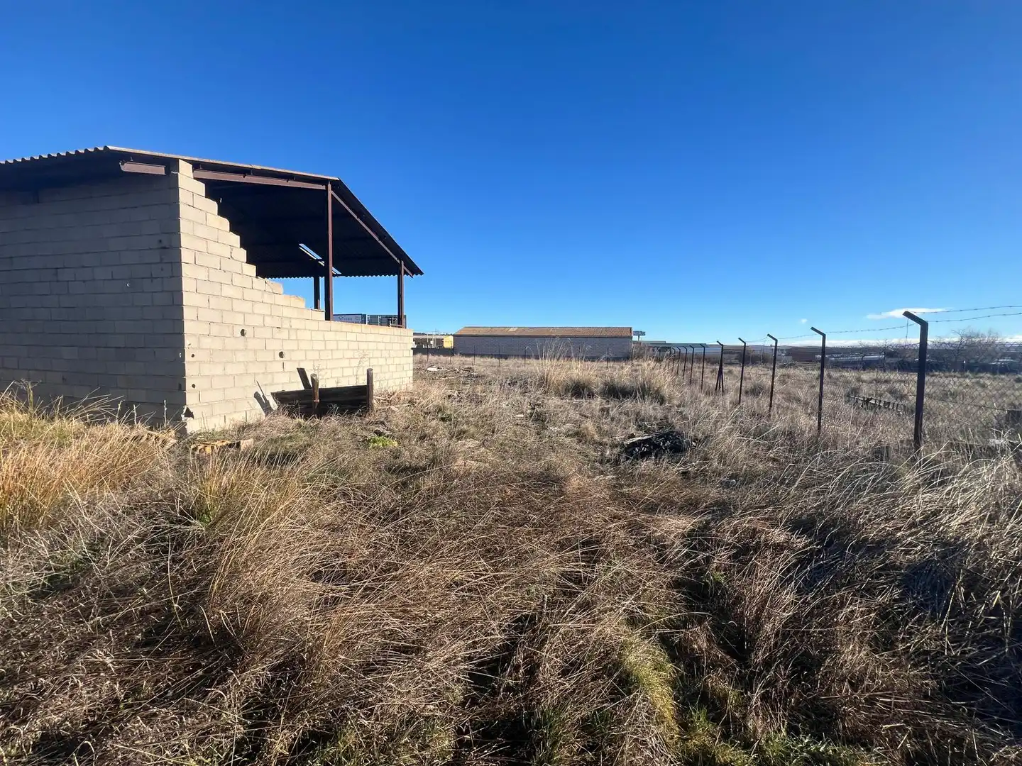 Nave industrial en venta en Vial Camino, La Colilla