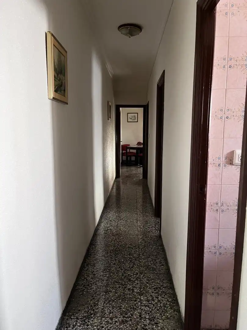 Wohnung zum Verkauf in Elche / Elx mit Klimaanlage und Balkon