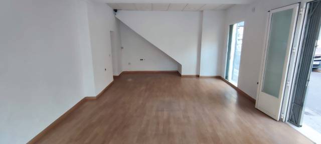 Local comercial en Alquiler en El Pino - Bajo de Guía