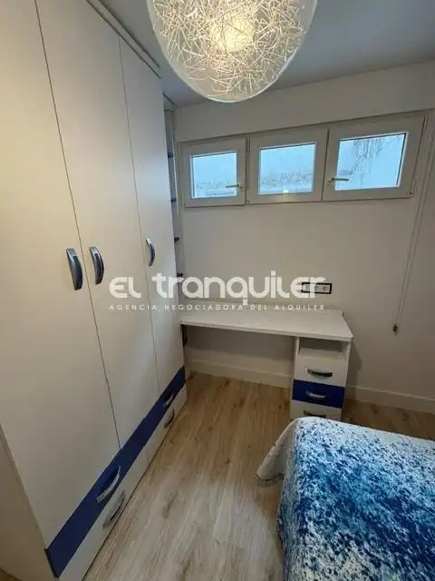 Schlafzimmer von Wohnung zur Miete in Leganés mit Möbliert und Waschmaschine