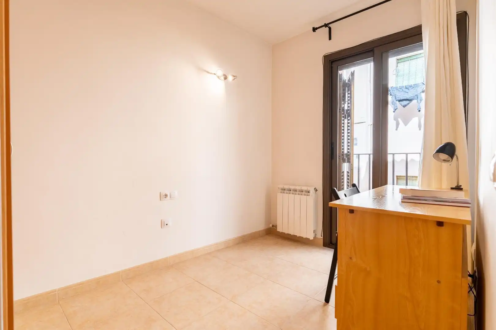 Habitación de Casa o chalet en venta en Falset con Calefacción, Terraza y Balcón