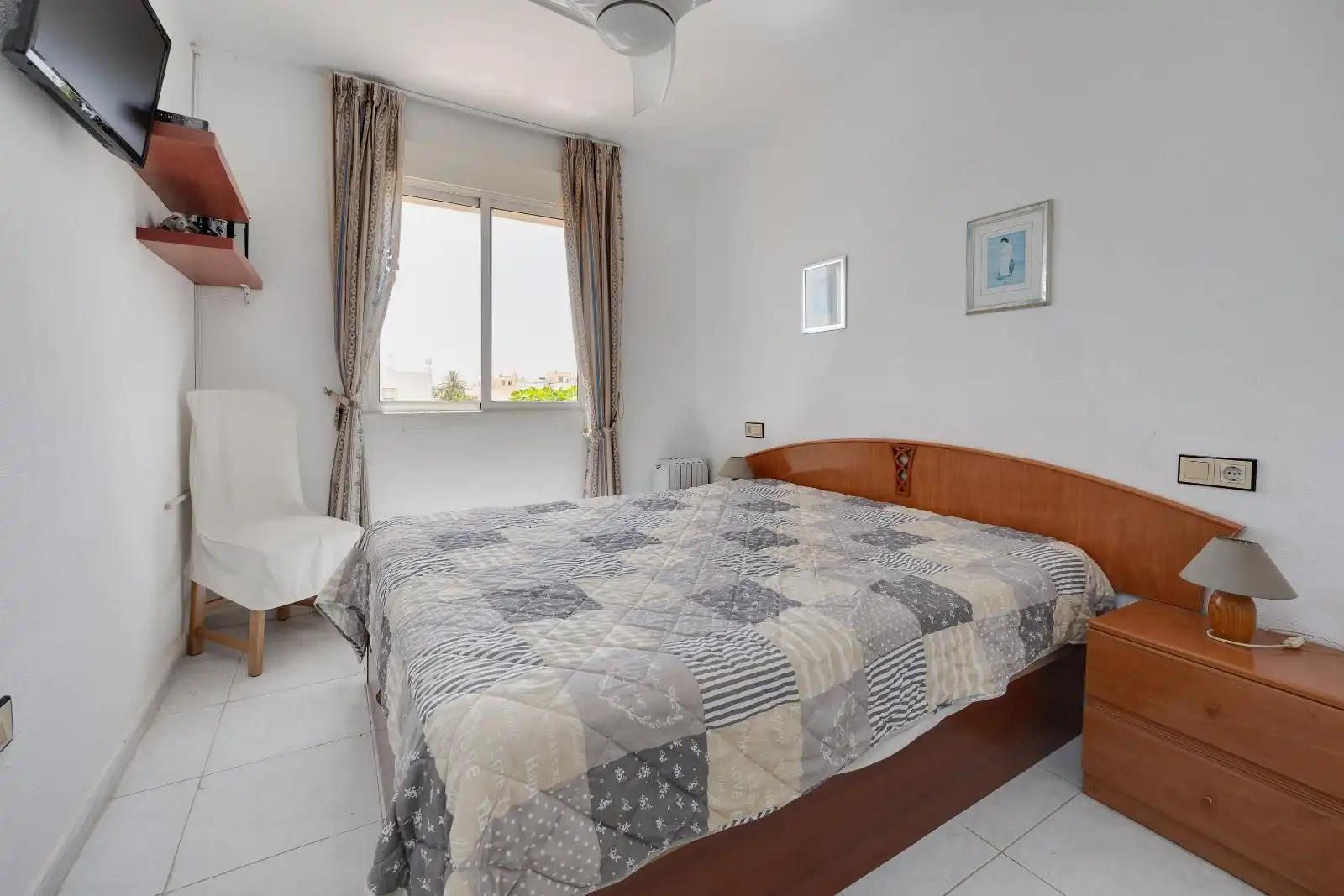 Dormitori de Àtic en venda en Torrevieja amb Aire condicionat, Terrassa i Piscina