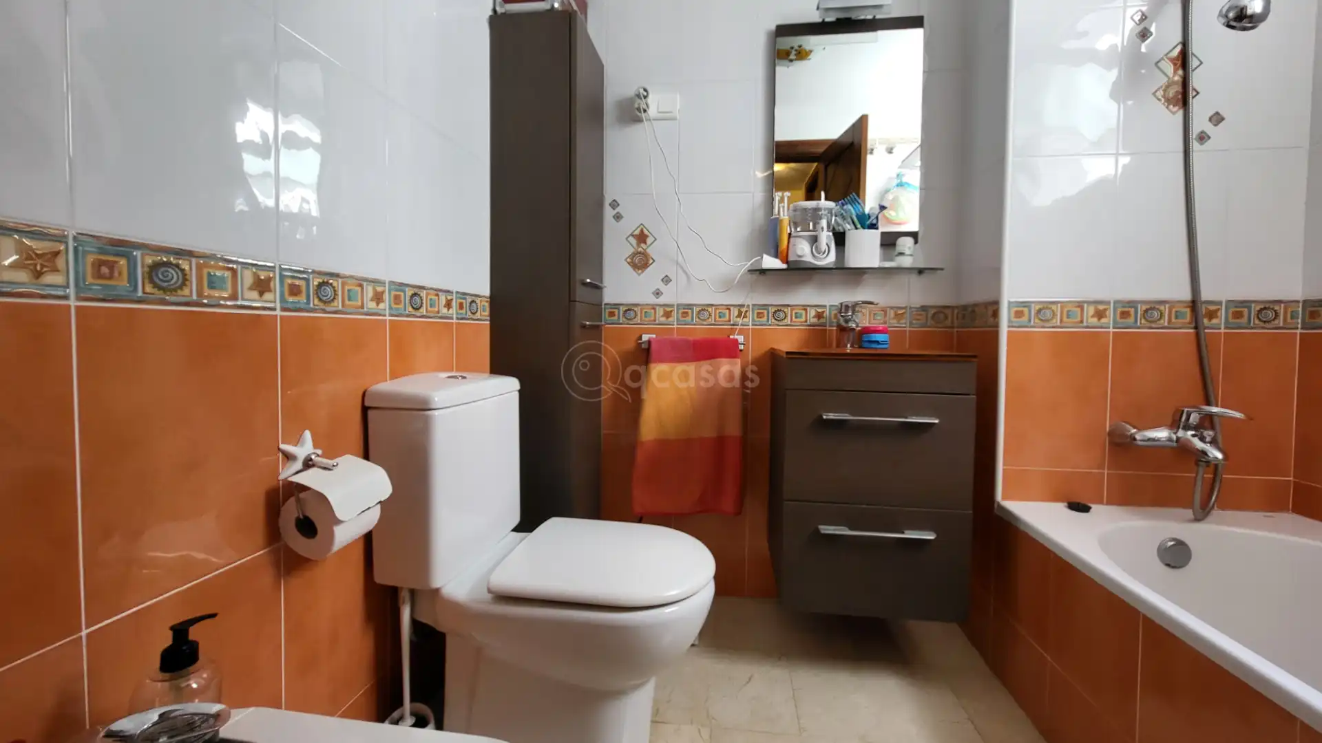 Bathroom of Flat for sale in Benalmádena  with Air Conditioner, Heating and Terrace