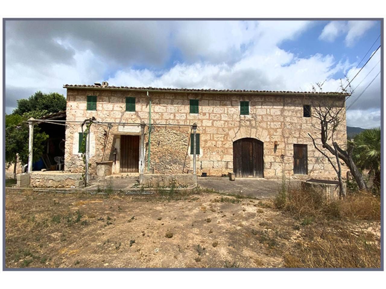 Vista exterior de Finca rústica en venda en Selva amb Jardí privat i Terrassa