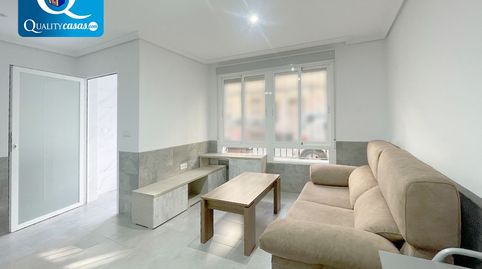 Foto 3 de Apartament en venda a Carrús Este, Elche / Elx