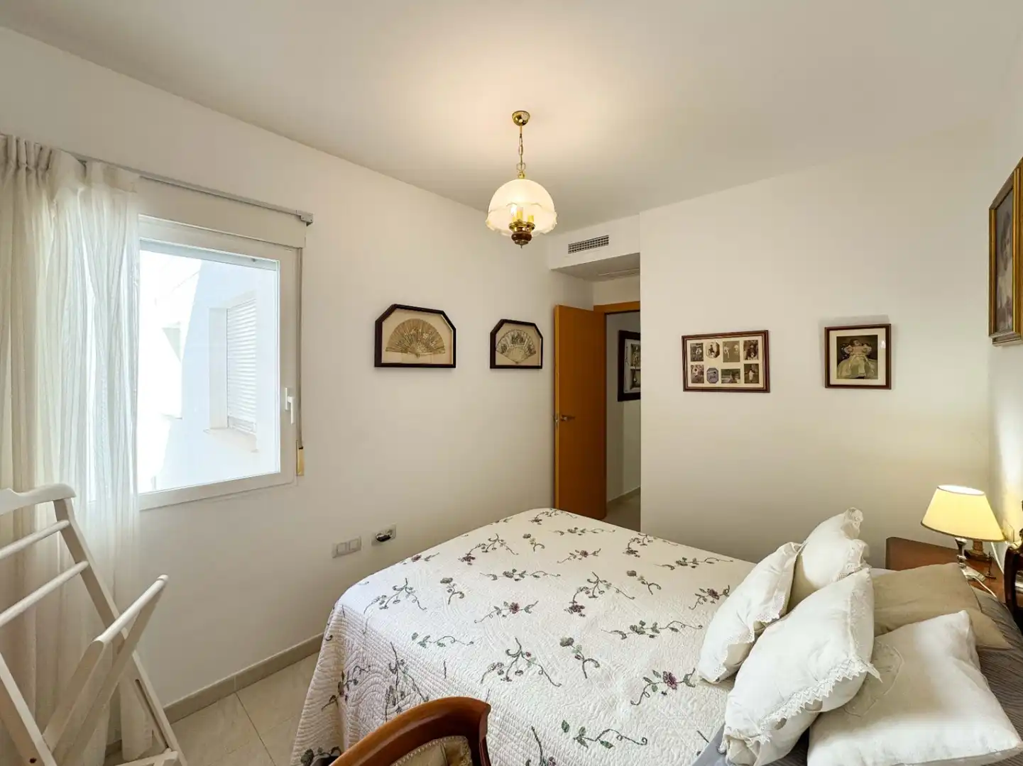 Schlafzimmer von Dachboden zum Verkauf in Dénia mit Klimaanlage und Heizung
