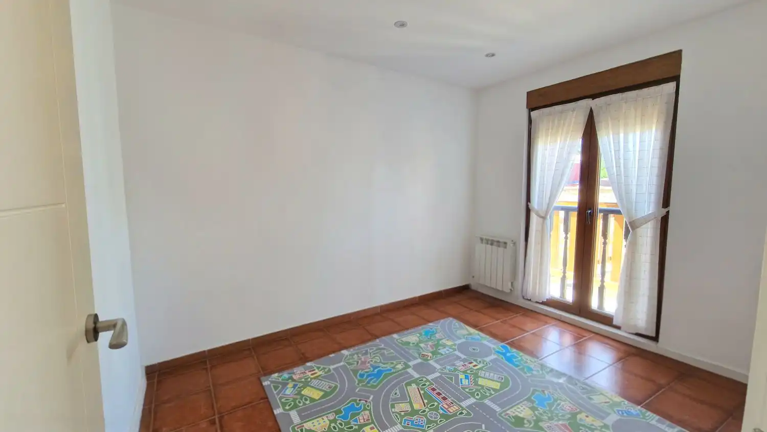 Bedroom of Houses for sale in Polanco  with Heating, Terrace and Storage room