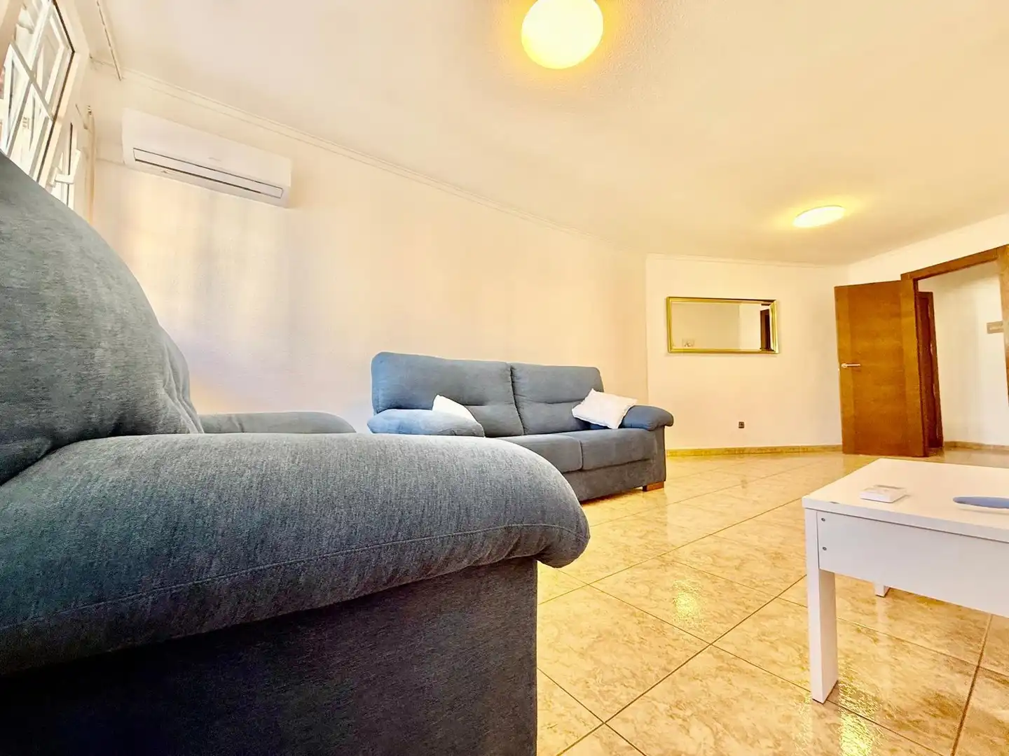 Sala d'estar de Pis en venda en San Pedro del Pinatar amb Aire condicionat, Calefacció i Terrassa