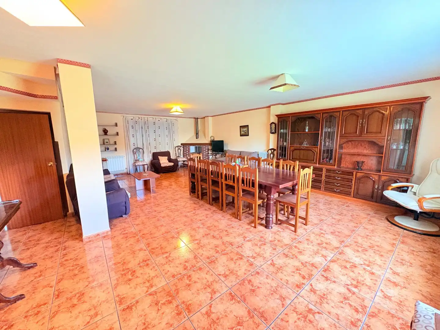 Comedor de Casa o chalet en venta en Torre del Bierzo con Calefacción, Jardín privado y Trastero