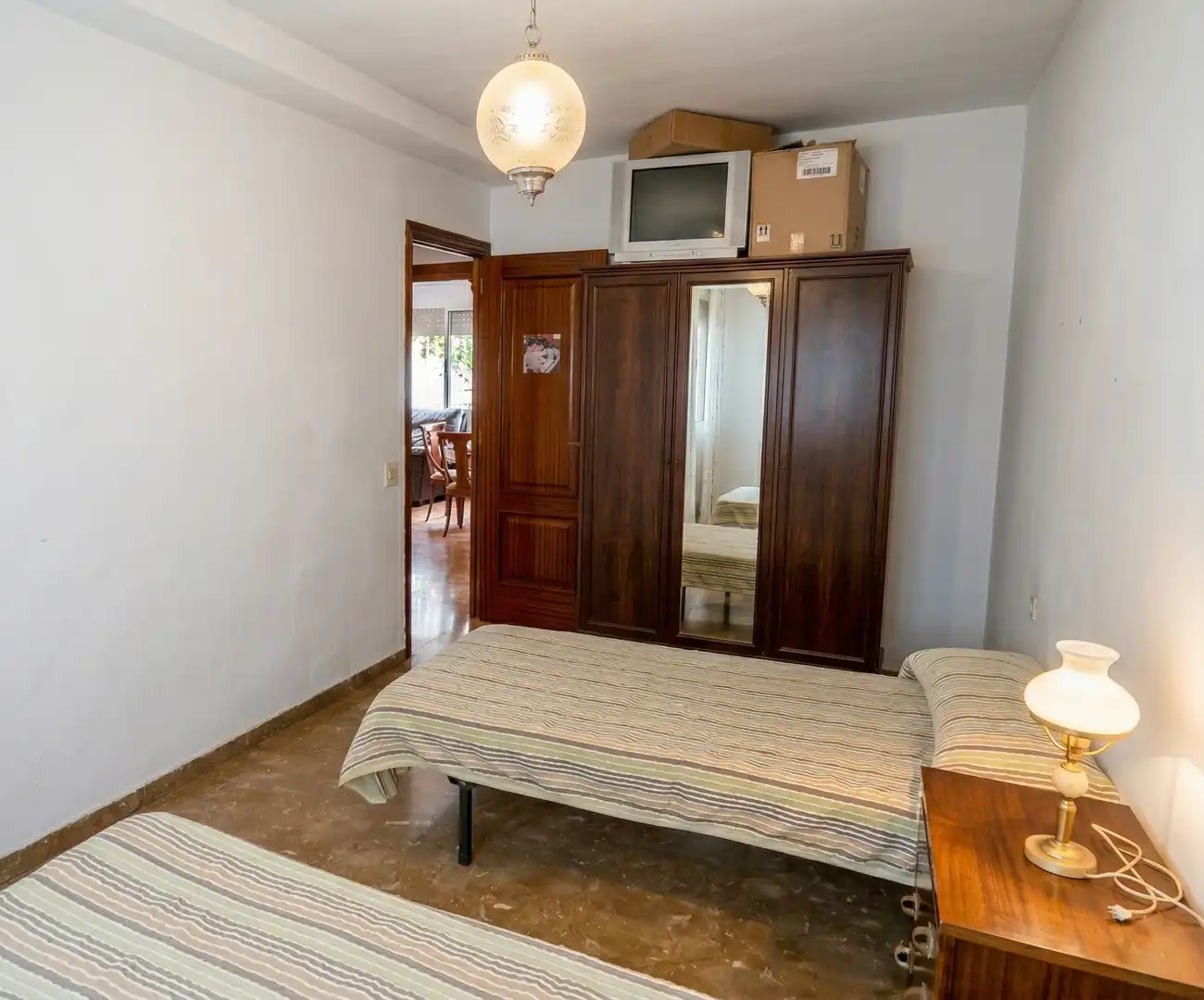 Habitación de Piso en venta en Sevilla con Amueblado