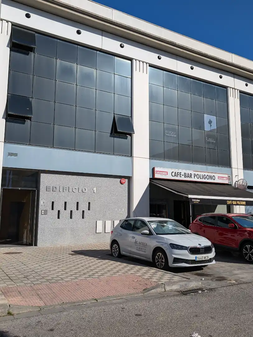 Oficina de alquiler en Acueducto, 24, La Motilla - Fuente del Rey