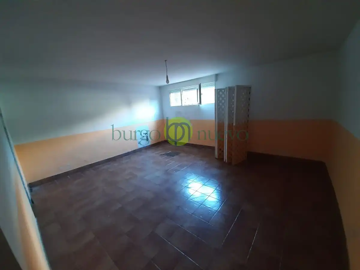 Haus oder Chalet zur Miete in Calle Guadalquivir, San Andrés del Rabanedo pueblo